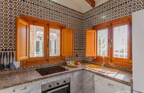 Rio Velez Villa | Experience María Campos de Vélez-Málaga: Rated 9.8/10 Stay
