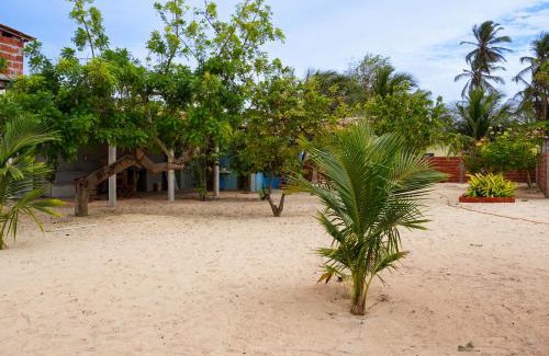 Barroquinha Cabin | Oceanfront Bliss at Mar Aberto: Pet Friendly Getaway