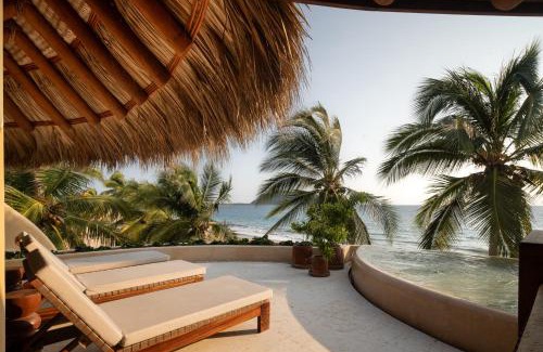 Barra de Potosi Apartment | Experience Mar de Cocos Beach Front Villas with Ocean Views