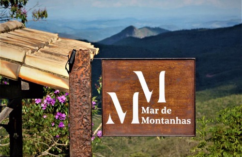 Lavras Novas House | Explore Mar De Montanhas: 4-Star Comfort with Breakfast