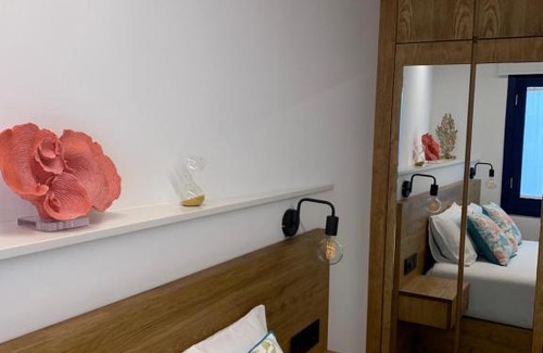 Muros House | Discover Mar De Muros: Family-Friendly Retreat with 9/10 Score