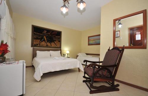 Tucuns Hotel | Cozy Mar e Terra Concept Pousada with Oceanfront Pool