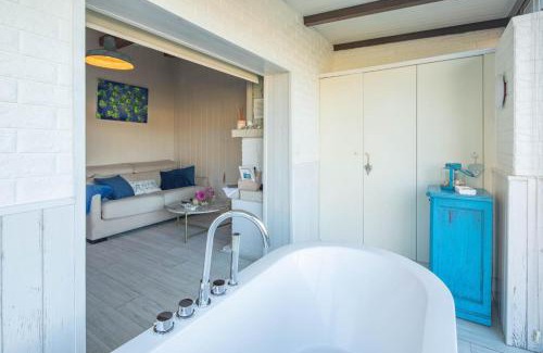 Cee House | Oceanfront Retreat: Mar no Camiño with Breathtaking Views