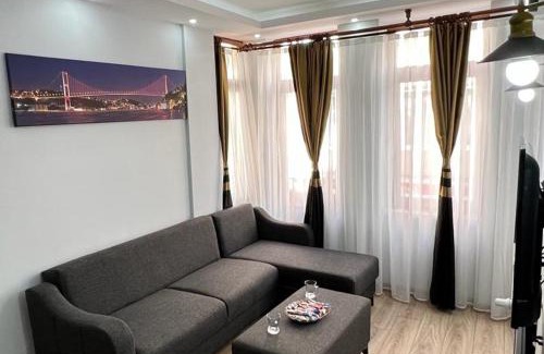 Fatih Apartment | Exceptional Mar Suite: Family-Friendly with Breakfast Included