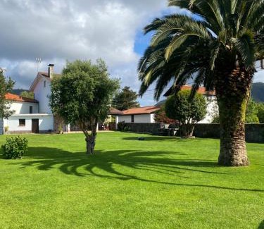 San Pedro de la Ribera House | Pet-Friendly Mar y Montaña: Oceanfront Retreat with Top Ratings