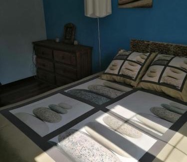 Voto Apartment | Discover Mar y Montaña: Oceanfront Paradise for Families