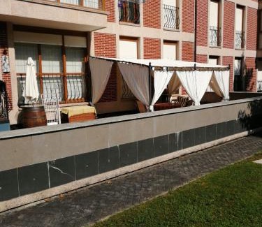 Voto Apartment | Discover Mar y Montaña: Oceanfront Paradise for Families
