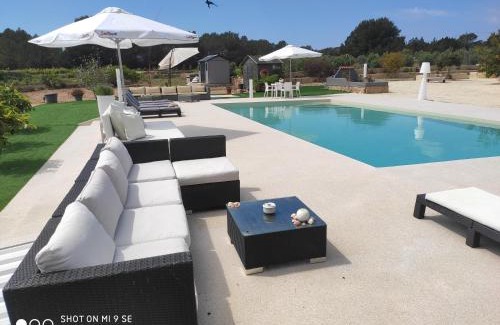 Sant Francesc Xavier Apartment | Serene MAR Y MONTAÑA FORMENTERA: Oceanfront Escape & Spa