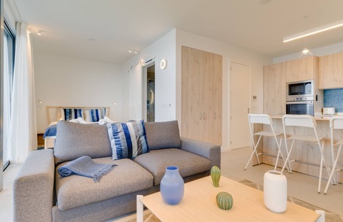 Arco de Sao Jorge Apartment | Relaxing Retreat at Mar Yam Sea by Atlantic Holiday