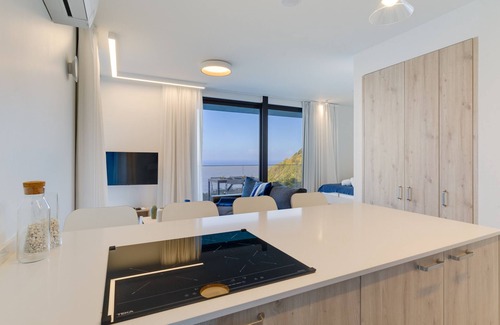 Arco de Sao Jorge Apartment | Relaxing Retreat at Mar Yam Sea by Atlantic Holiday