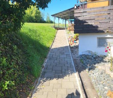 Neuhaus an der Pegnitz Apartment | Kid-Friendly Escape at Mara - Rated 9/10 by Guests
