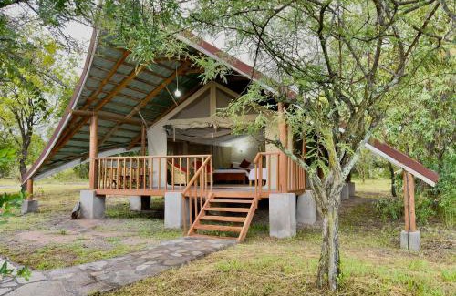 Maasai Mara Hotel | Delightful Mara Empiris Safari Camp with Breakfast Included