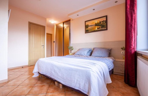 Vilnius city municipality House | Family-Friendly Stay at Mara: Features a Kitchen & More!