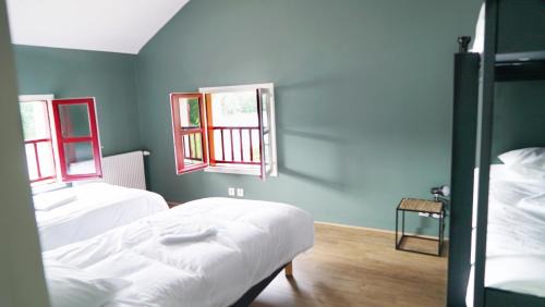 La Jaille-Yvon House | Oceanfront MARA RIVIERE La Jaille Yvon: Guest Rated 8.9