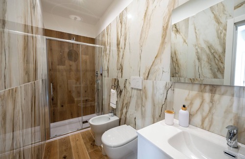 Torre Annunziata House | Maraf Rooms Minerva - Elegance and comfort near Pompeii