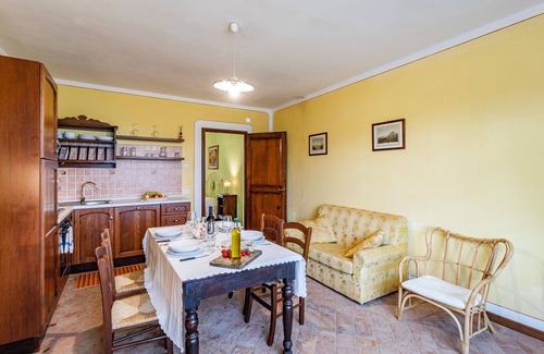 Castelfiorentino Apartment | Relax at Maramaldo GalloNero with Shared Pool in Chianti