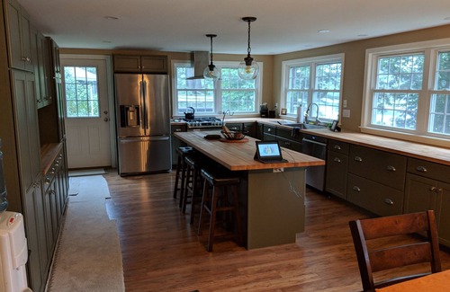 Readfield House | Waterfront Remodeled House with Lake and Ocean Views