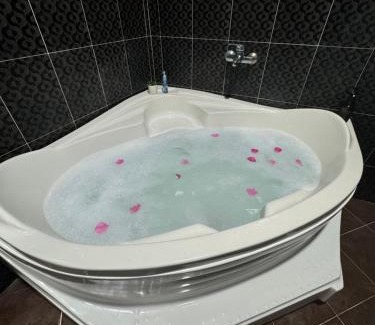 Marang House | Relaxing Guest House 10 Minutes from Pulau Kapas Jetty