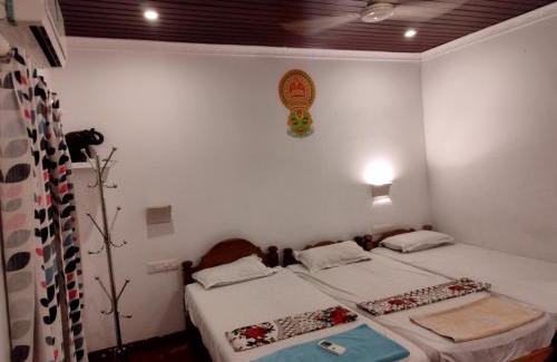 Mararikulam House | Relax at Marari Das Beach Villa with Private Oceanfront Spa