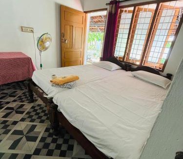 Mararikulam House | Relax at Marari Das Beach Villa with Private Oceanfront Spa