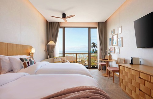 Chaweng City Center Hotel | Experience Marasca Samui: Top-Rated Hotel with Pool & Spa