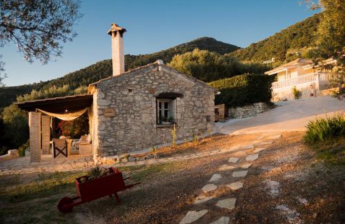 Marathias House | Idyllic Marathia Cottages in Zakynthos with Ocean Views