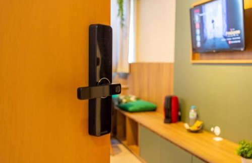 Sao Cristovao Apartment | Delightful Stay Near Atitus with Pool & Pet-Friendly Options