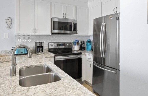 Miramar Beach Condo | Maravilla 2412: Breathtaking Gulf View & Free Beach Service