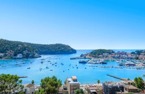 Puerto de Soller Apartment | Discover Marbat Plus: 4-Star Retreat with Pool Access