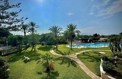 Urbanizacion Marbessa Apartment | Marbella Coronado Studio w Pool by Homing