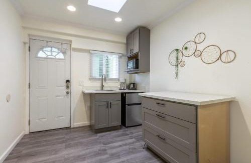 North Central House | Serene @ Marbella Lane - Cozy Studio for Relaxing Getaways