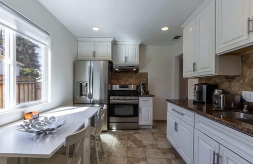 Sunnyvale West House | Experience @ Marbella Lane - Cozy Home with Spa & Breakfast