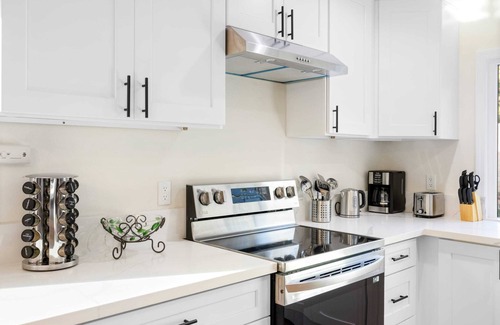 West Covina House | @ Marbella Lane- Cozy 4BR Oasis Near Nature Trails