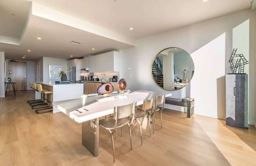 Waterfront Condo | Outstanding 3BR Penthouse at Marbella Lane - Top Rated Stay