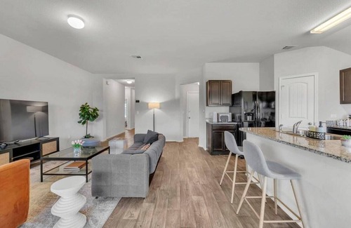Austin House | Experience @ Marbella Lane: Inviting 3BR Home in Austin