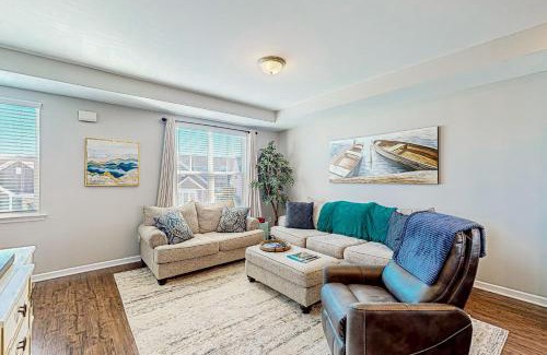 Morehead City House | Marbella: Guest Rated 10/10 with Pool & Family-Friendly Fun
