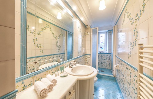 Ischia Porto Bed & Breakfast | Cozy Marcantonio B&B: Child-Friendly Stay with Breakfast