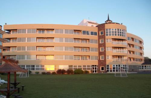 Carilo Hotel | Enjoy Oceanfront Relaxation at Marcin Hotel - 4 Star Stay