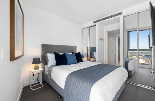 Southbank Apartment | Marco Metropolitan Escape: Your Next Great Getaway