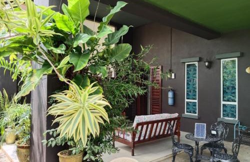 Kuching House | Family-Friendly Stay at Marco Polo Rest House - Rated 8.4/10