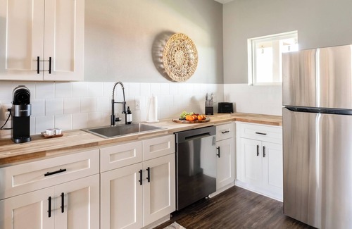 Downtown Apartment | Marco Polo/Texas/Studio