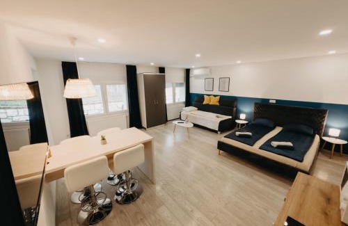 Resita Apartment | Cozy Marcos Apartments Victoriei with Self Check-In