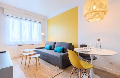 Marcq-en-Baroeul Apartment | Art-déco Apartment in Marcq-en-Baroeul - Family Friendly Stay