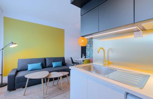 Marcq-en-Baroeul Apartment | Art-déco Apartment in Marcq-en-Baroeul - Family Friendly Stay