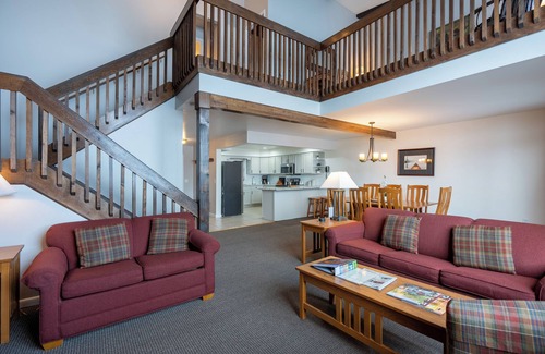 Lake Placid Condo | Experience Marcy Lodge with Breathtaking Mountain Views