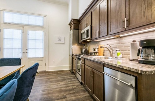 Central Business District Condo | Modern 2BR Condo Steps from Bourbon St. - Top Rated Stay!