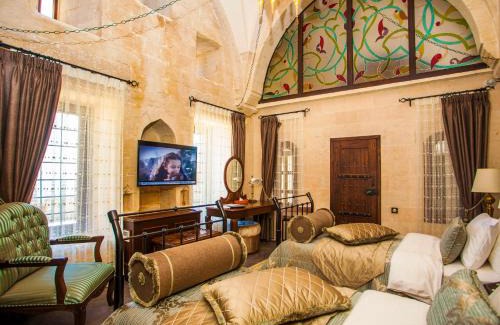 Artuklu Hotel | Experience Mardius Tarihi Konak: Guest Rated 9.8 & Family-Friendly