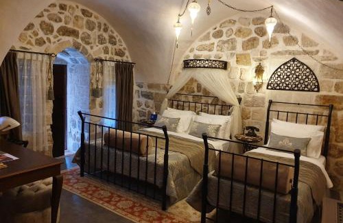 Artuklu Hotel | Experience Mardius Tarihi Konak: Guest Rated 9.8 & Family-Friendly