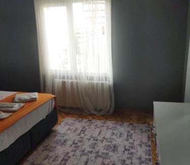 Kucukcekmece Apartment | Budget-Friendly Mardy Deluxe Houses - Pet & Child Friendly