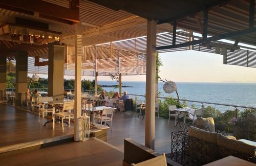 Skafidia Resort | Relax at Mare Dei Suites Hotel Ionian Resort with Ocean Views